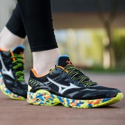 Mizuno 美津浓 WAVE ENDEAVOR 2 J1GR162403 男款跑鞋