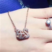 超美上新！Swarovski 施华洛世奇 新款镂空小天鹅项链
