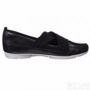 Clarks 其乐 Tri Accord 女士三瓣底真皮平底鞋 含税直邮