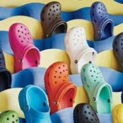 日亚今日镇店之宝：一大波Crocs卡洛驰 凉鞋洞洞鞋限时特惠50%off