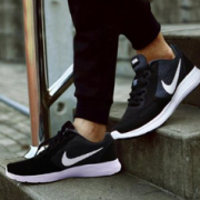 NIKE 耐克 REVOLUTION 3 男款跑鞋    279元包邮包税