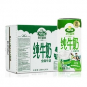 爱氏晨曦 全脂纯牛奶 200ml*24盒/箱