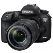 Canon 佳能 7D Mark II 单反套机(EF-S 18-135mm f/3.5-5.6 IS USM镜头、含W-E1卡)