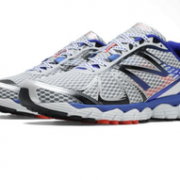 new balance 880v4 男/女款次顶级缓震跑鞋