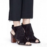 Sam Edelman Elaine 女士真皮流苏粗跟凉鞋 灰色 新低 2.7折$39.99