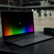 最新款：Razer 雷蛇灵刃潜行版12.5寸超极本