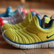 开学换新季，NIKE 耐克 儿童毛毛虫跑步鞋 大童 多色
