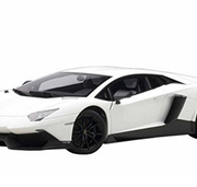 中亚prime会员！ AUTOart 奥图亚 兰博基尼 Aventador LP720-4 1/18 50周年 模型 白色