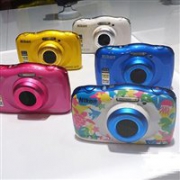 外貌协会！Nikon尼康Coolpix W100的便携式防尘防水防震数码相机 三色可选