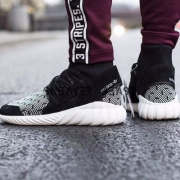 国内￥1499，adidas 阿迪达斯  TUBULAR DOOM S80096男士运动鞋 £44.46