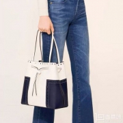 Tory Burch Block-T 托里·伯奇 女士真皮大号水桶托特包  4折$183.2（$229.3 额外8折）