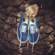 Vans万斯Authentic时尚休闲帆布鞋（情侣款）多色可选