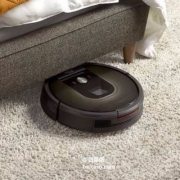 旗舰款，iRobot Roomba 980 扫地机器人