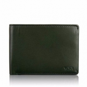 Tumi 途米 Chambers系列 男士真皮对折钱包 4折$54