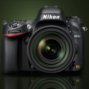 尼康（Nikon）   D610 入门级全画幅单反机身 2430万像素