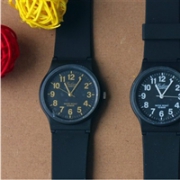 CITIZEN 西铁城 VP46-853 百搭时尚石英表