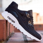 耐克（NIKE）  Air Max 90 Ultra Plush 844886 女子复刻鞋