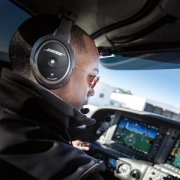 Bose A20 航空降噪耳机
