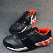 阿迪达斯（Adidas）  Regulate 男士篮球鞋 大将军复刻版