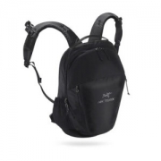 始祖鸟/ARCTERYX 休闲包 冲顶包 Mantis 26 Daypack 7715 黑色 背包 26L