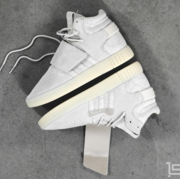 adidas Originals 阿迪达斯 三叶草 Tubular Invader男士运动鞋