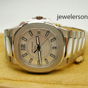 百达翡丽（Patek Philippe）  Nautilus 鹦鹉螺系列 7011/1G/001 女士时装腕表