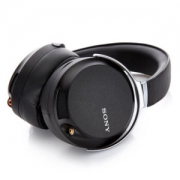索尼（SONY）MDR-Z7 70mm高解析度HD驱动单元  立体声耳机 黑色