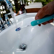 Oral-B 欧乐-B Pro 1000型 专业护理电动牙刷 Prime会员凑单免费直邮