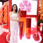 雅诗兰黛Estee Lauder鲜活亮彩果萃水 滋润型 200ml