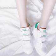 成人可穿！Adidas Stan Smith 大童魔术贴绿尾运动鞋