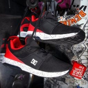 DCSHOECOUSA  HEATHROW IA ADYS200035B 男女轻便气垫跑鞋