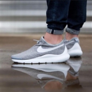 Nike耐克 APTARE SE 男士运动鞋 两色