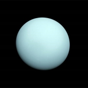 天啊，这些星星上的雨和海都是钻石