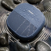 Bose SoundLink Micro 防水蓝牙音箱