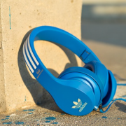 魔声（Monster） Adidas Originals 头戴式耳机 双音频输入端口