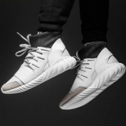 Adidas 阿迪达斯 TUBULAR DOOM 男士运动鞋