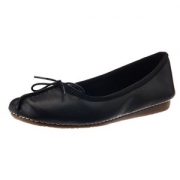 Clarks Freckle Ice 203544554 女士牛皮平底鞋