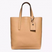 国内5折￥3050，Michael Kors Mason 男士双面皮质手袋 2色 2.1折$115（$143.85 额外8折）