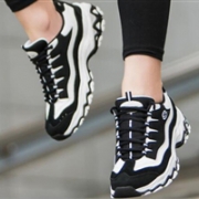Skechers 斯凯奇 Encore系列女款生活休闲鞋 时尚绑带运动鞋