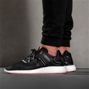 暗黑组成员：Y-3  Yohji Run 男士运动鞋 黑色