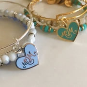 Alex and Ani Mom系列三件组合手链套装
