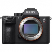 索尼（SONY）  ILCE-7RM3 全画幅微单 4240万有效像素 4K HDR视频 15级宽广动态范围