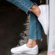 17年新款，NIKE TENNIS CLASSIC EASE 女士运动鞋  2色