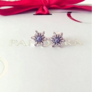 PANDORA潘多拉 晶莹雪花蓝色925银耳钉 290590NBLMX