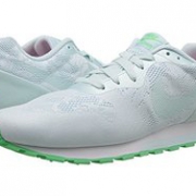 Nike 耐克 MD Runner 2 BR女士复古休闲运动鞋 绿白配色