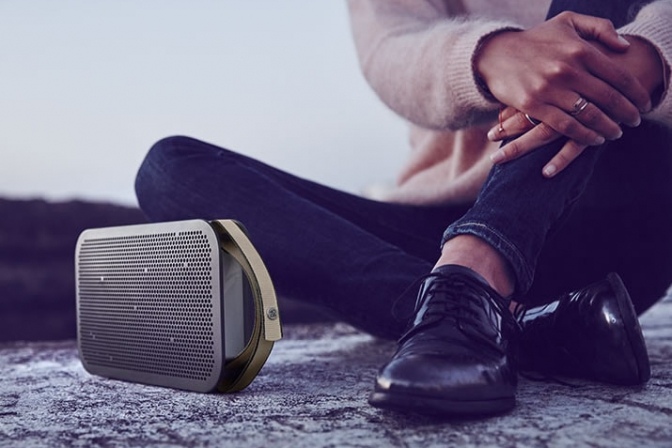 B&O BeoPlay A2 Active便携式无线蓝牙音箱