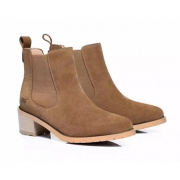 EVER UGG SYLVIA 小方跟雪地靴