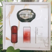 Shiseido 资生堂 百优再生亮肌四件套装 （面霜50ml+精华露10ml+眼部精华3ml+眼霜3ml）