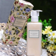 Crabtree&Evelyn 瑰柏翠 春回大地芬芳身体乳 200ml