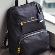 塔米（TUMI）  Voyageur Halle系列 女式双肩背包 16英寸